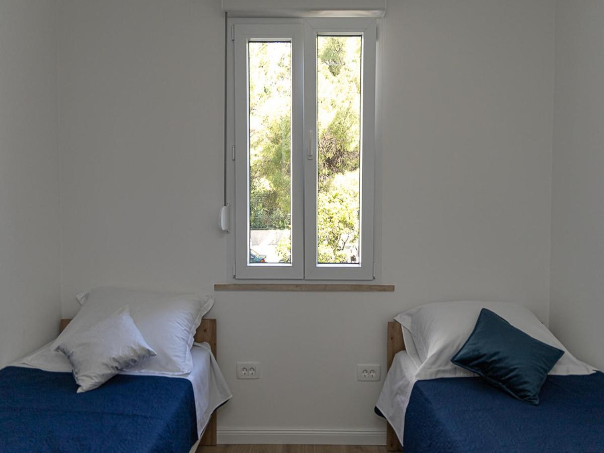 Apartment Matea Mokošica Buitenkant foto