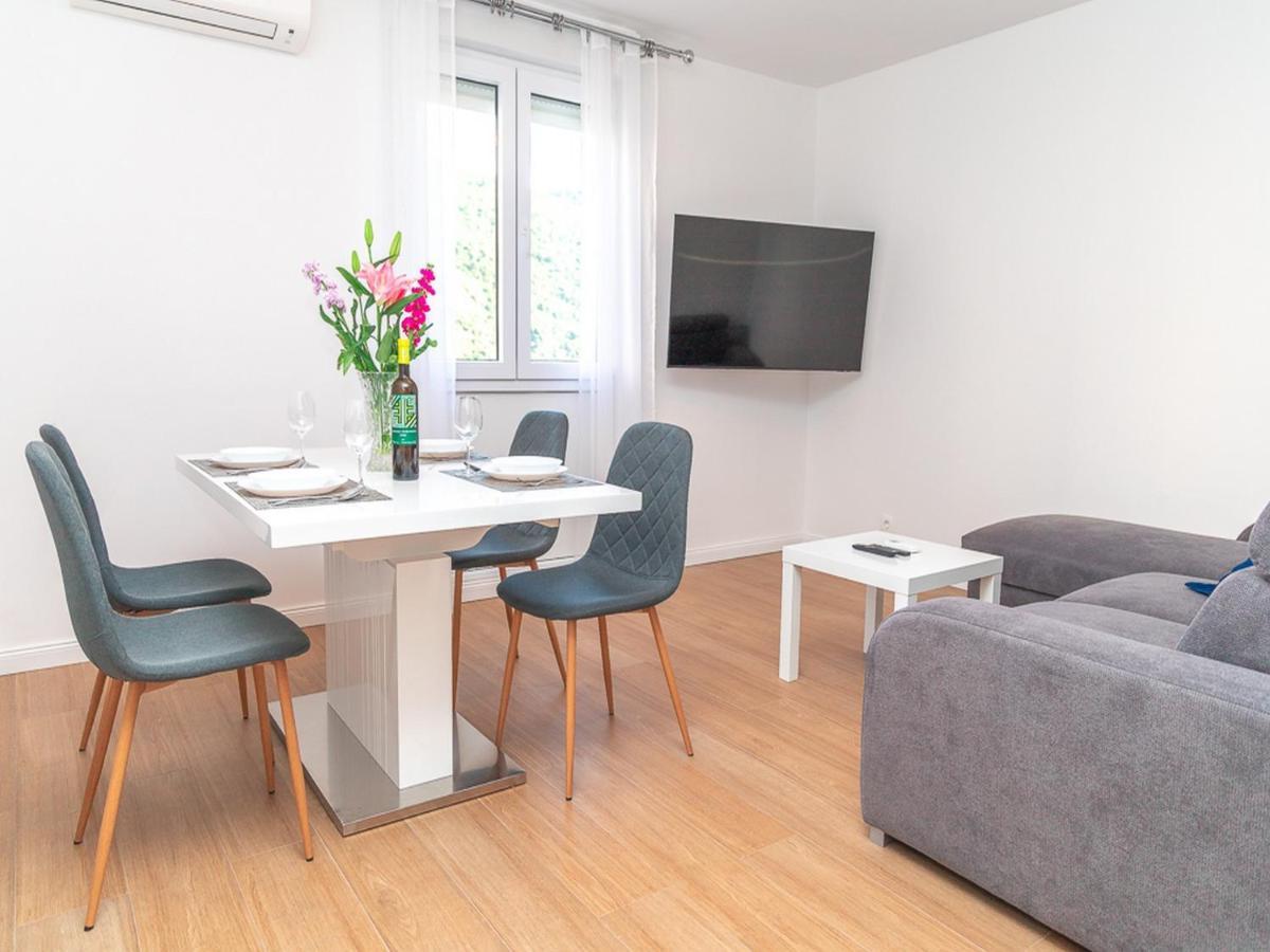 Apartment Matea Mokošica Buitenkant foto